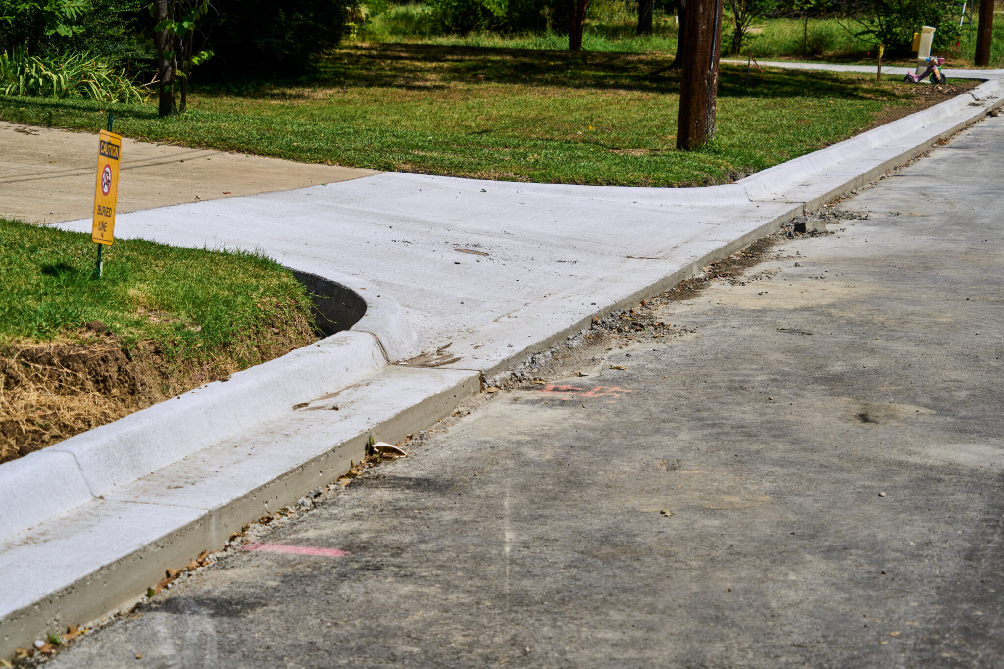 Hillcrest St. Driveway